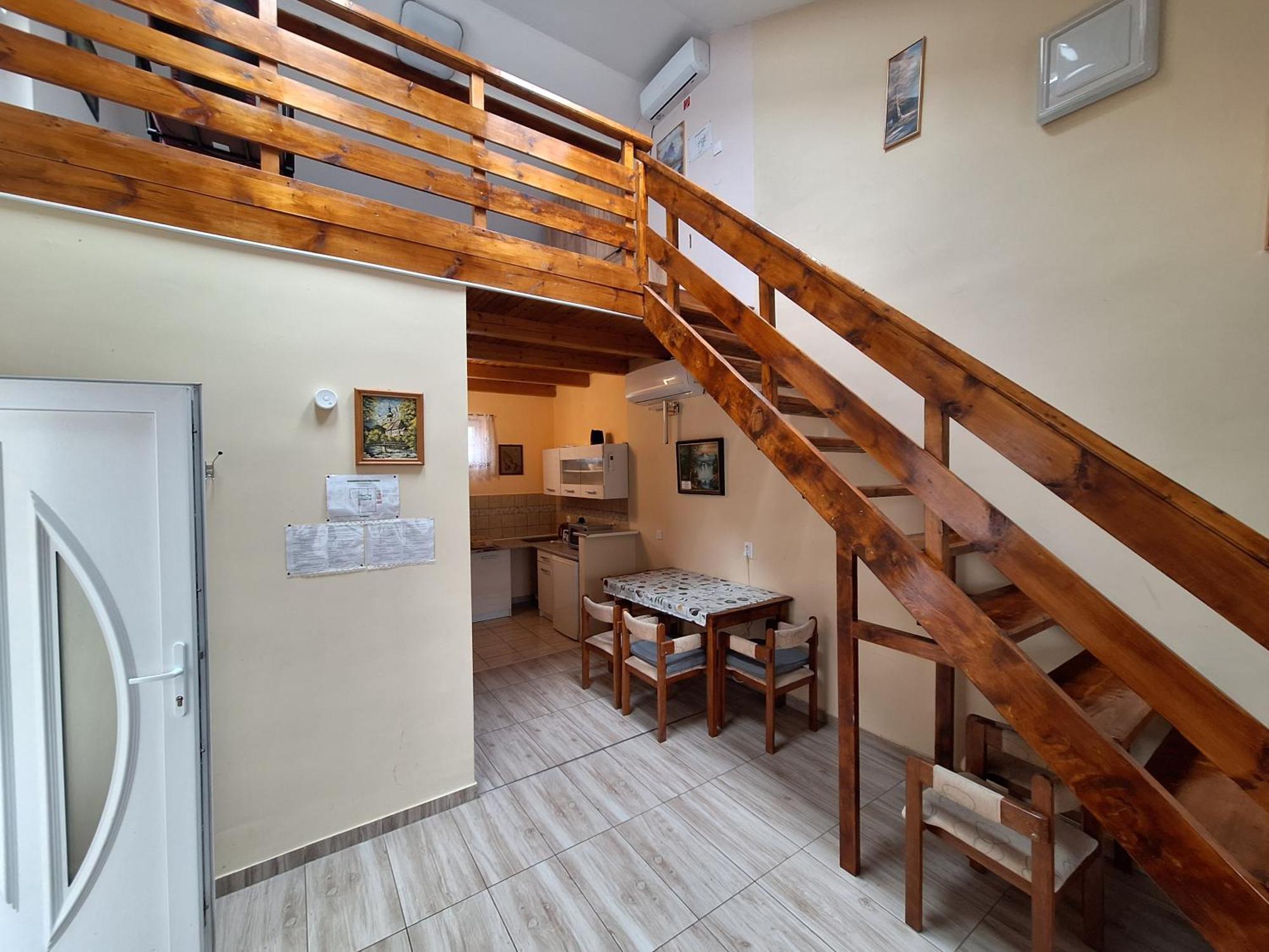 Cserke Holdfeny Apartman Черкесёлё Экстерьер фото